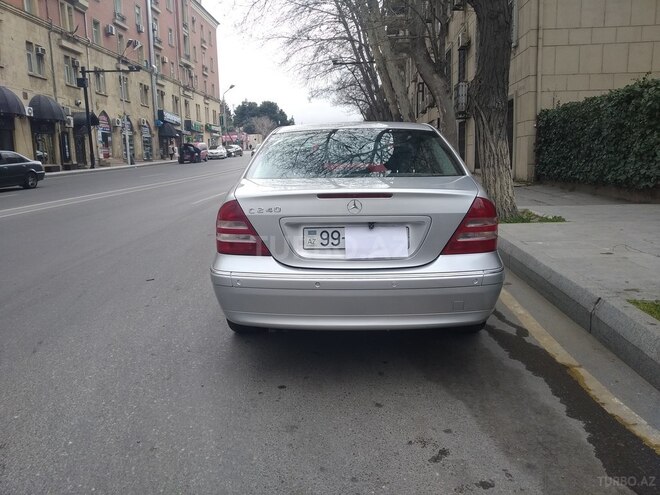 Mercedes C 240 2000, 240,311 km - 2.6 l - Bakı