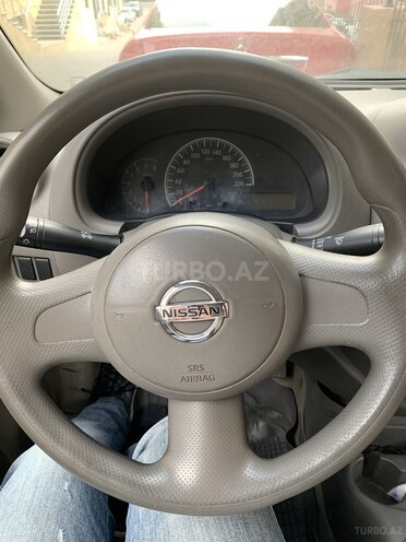 Nissan Sunny 2013, 215,000 km - 1.6 л - Bakı