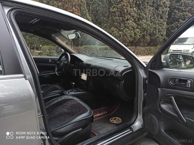 Volkswagen Passat 2002, 293,786 km - 1.8 л - Sumqayıt