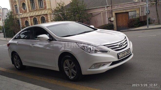 Hyundai Sonata 2013, 130,000 km - 2.0 l - Bakı