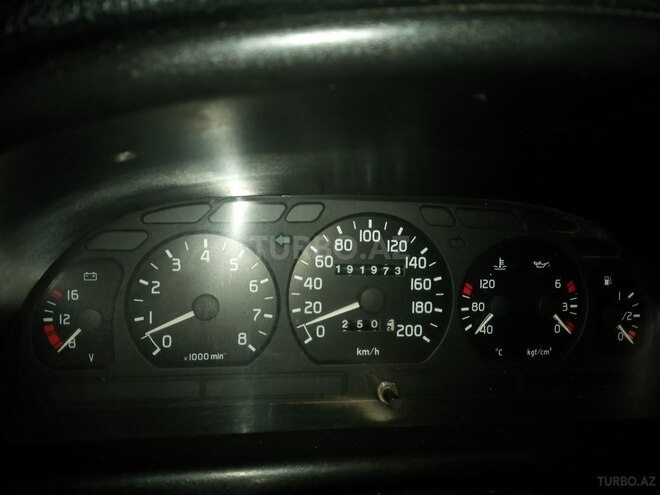 GAZ 3110 2003, 190,000 km - 2.3 l - Ağdaş