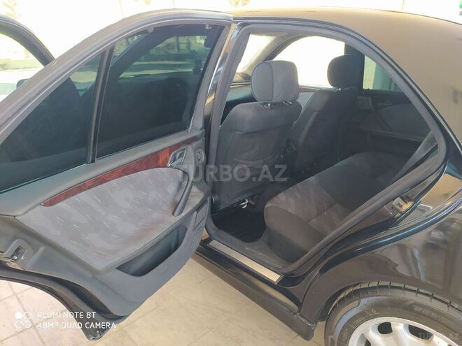 Mercedes E 220 2002, 350,000 km - 2.2 л - Bakı