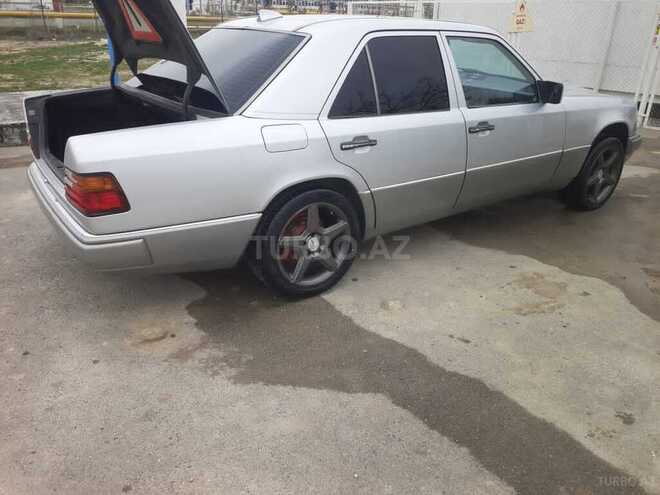 Mercedes  1990, 111,111 km - 2.0 l - Hacıqabul