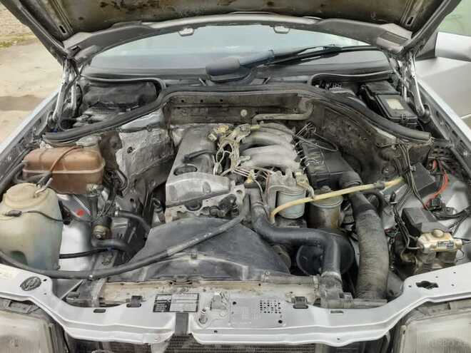 Mercedes  1990, 111,111 km - 2.0 l - Hacıqabul