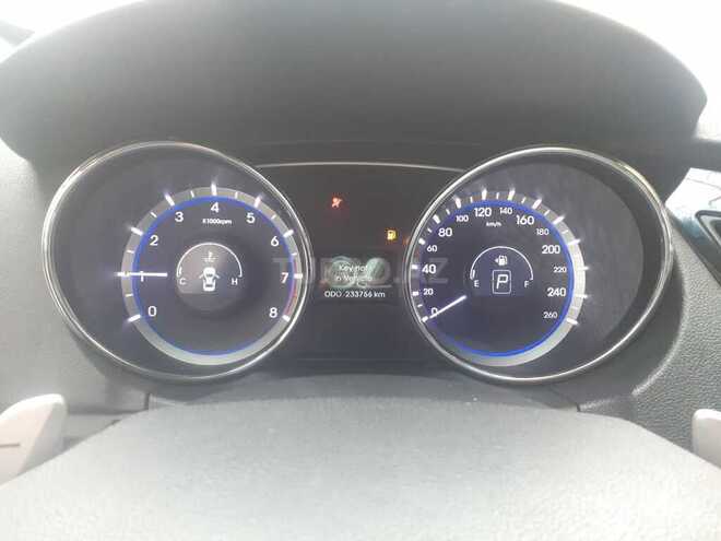 Hyundai Sonata 2010, 233,756 km - 2.4 л - Bakı