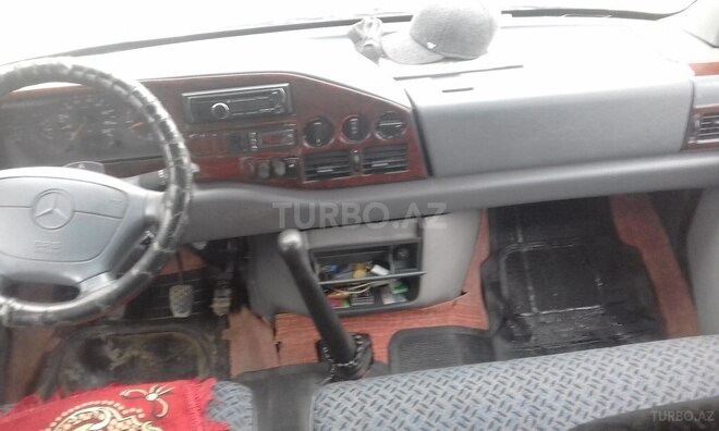 Mercedes Sprinter 313 1998, 245,000 km - 2.9 л - Gəncə