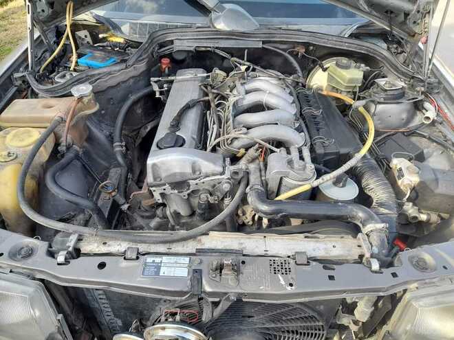 Mercedes 190 1991, 248,000 km - 2.5 l - Oğuz