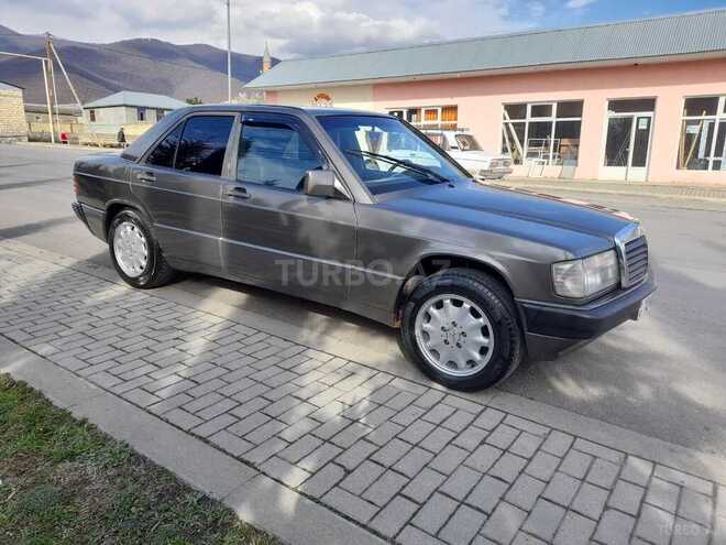 Mercedes 190 1991, 248,000 km - 2.5 l - Oğuz