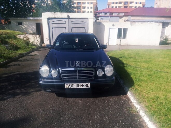 Mercedes E 280 1998, 372,000 km - 2.8 л - İsmayıllı