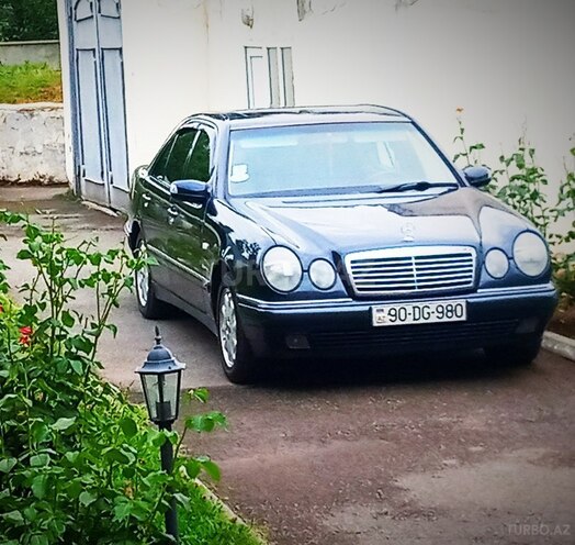 Mercedes E 280 1998, 372,000 km - 2.8 л - İsmayıllı