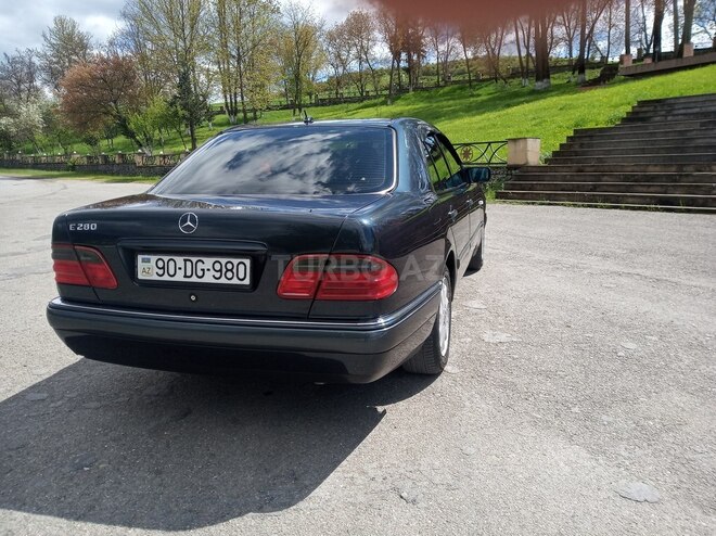 Mercedes E 280 1998, 372,000 km - 2.8 л - İsmayıllı