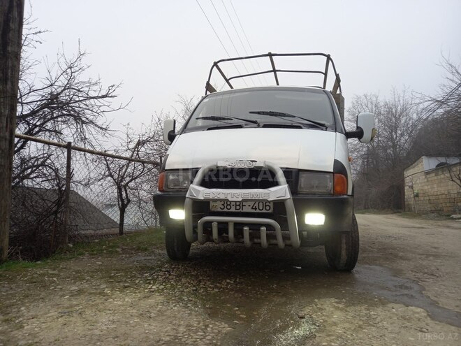 GAZ 330202-740 2001, 190,000 km - 2.5 l - Qusar