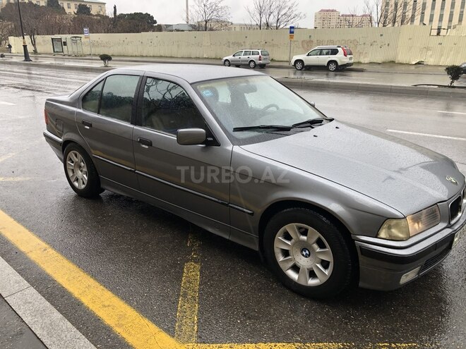 BMW 320 1993, 367,800 km - 2.0 l - Bakı