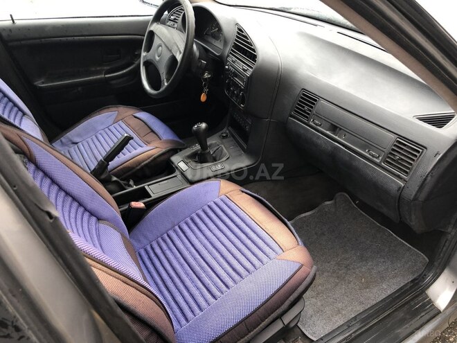 BMW 320 1993, 367,800 km - 2.0 l - Bakı