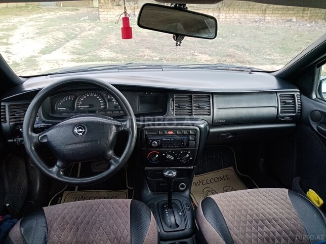 Opel Vectra 1996, 250,000 km - 1.8 l - Sumqayıt