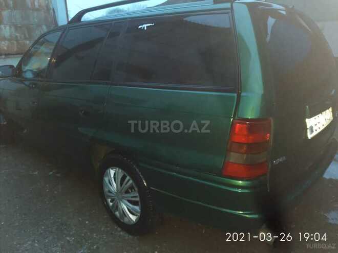 Opel Astra 1996, 523,452 km - 1.6 l - Quba