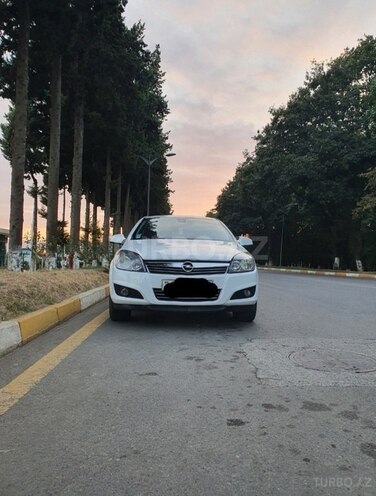 Opel Astra 2010, 203,000 km - 1.7 l - Lənkəran