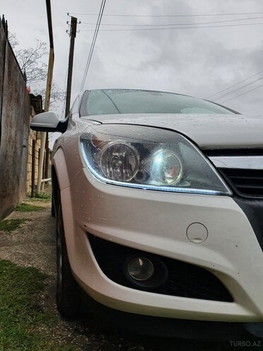 Opel Astra 2010, 203,000 km - 1.7 l - Lənkəran