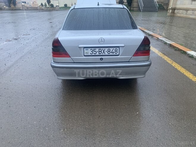Mercedes C 180 2000, 289,000 km - 1.8 l - Qazax