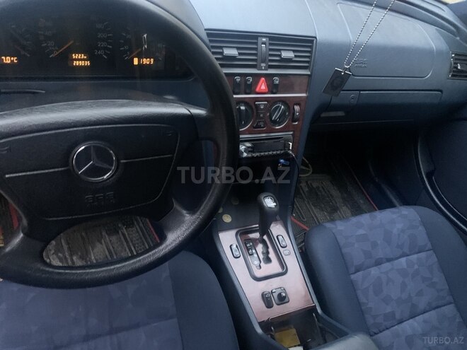 Mercedes C 180 2000, 289,000 km - 1.8 l - Qazax