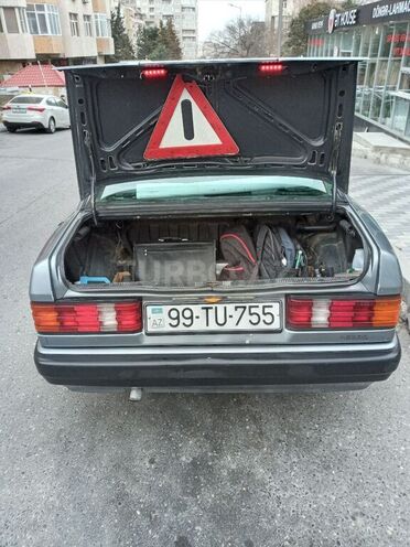 Mercedes 190 1990, 410,000 km - 1.8 l - Bakı