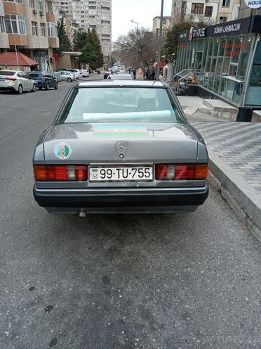 Mercedes 190 1990, 410,000 km - 1.8 l - Bakı