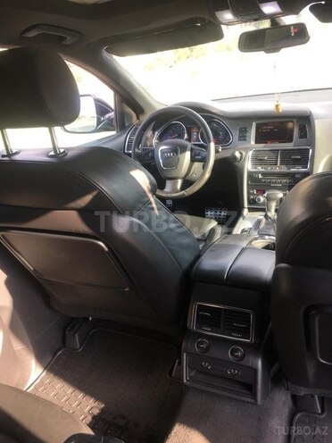 Audi Q7 2006, 168,000 km - 4.2 l - Sumqayıt
