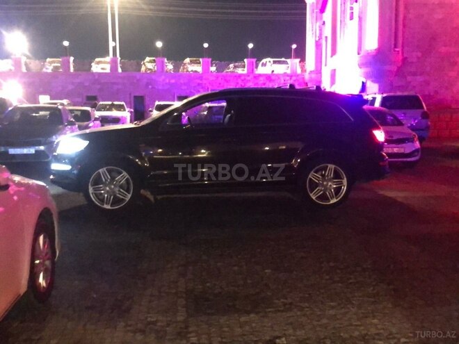 Audi Q7 2006, 168,000 km - 4.2 l - Sumqayıt
