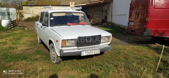 LADA (VAZ) 2107 2005, 140,000 km - 1.6 л - Ucar