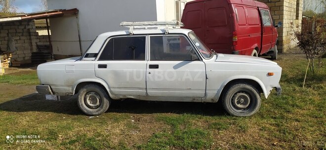 LADA (VAZ) 2107 2005, 140,000 km - 1.6 л - Ucar