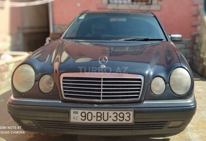 Mercedes E 240 1998, 317,570 km - 2.4 l - Bakı