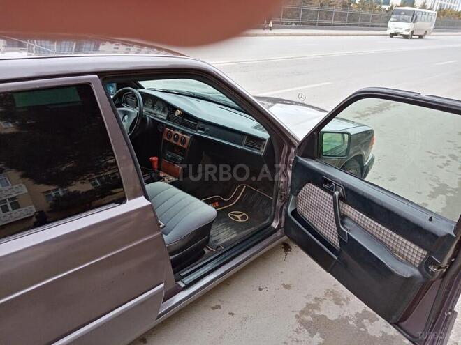 Mercedes 190 1992, 448,000 km - 2.0 л - Bakı