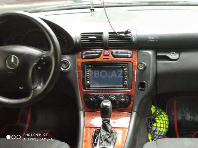 Mercedes C 200 2004, 174,777 km - 2.0 l - Bakı