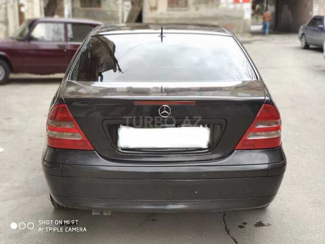 Mercedes C 200 2004, 174,777 km - 2.0 l - Bakı
