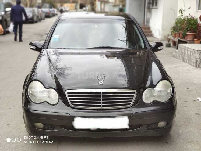Mercedes C 200 2004, 174,777 km - 2.0 l - Bakı