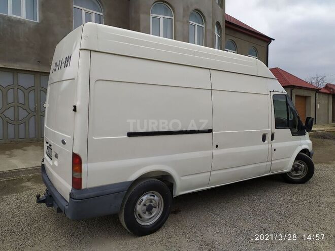 Ford Transit 2003, 387,000 km - 2.4 л - Quba
