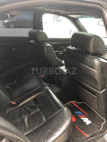 BMW 525 2001, 352,000 km - 2.5 l - Bakı