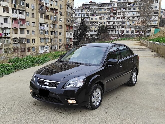 Kia Rio 2011, 243,000 km - 1.4 l - Bakı