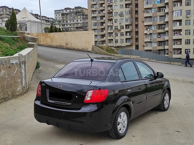 Kia Rio 2011, 243,000 km - 1.4 l - Bakı