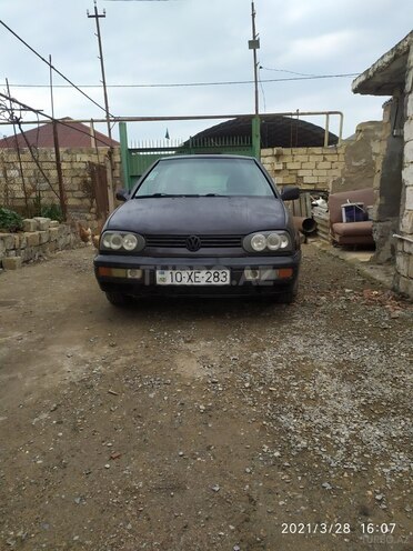 Volkswagen Golf 1993, 282,000 km - 1.6 l - Bakı