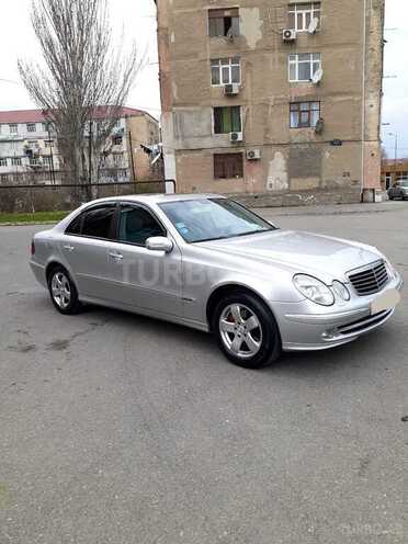 Mercedes E 270 2002, 331,444 km - 2.7 l - Sumqayıt