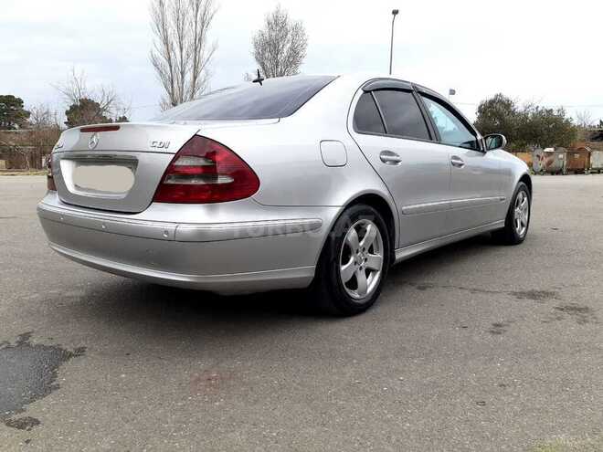 Mercedes E 270 2002, 331,444 km - 2.7 l - Sumqayıt