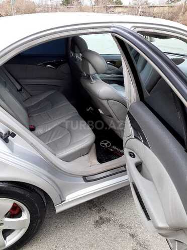 Mercedes E 270 2002, 331,444 km - 2.7 l - Sumqayıt