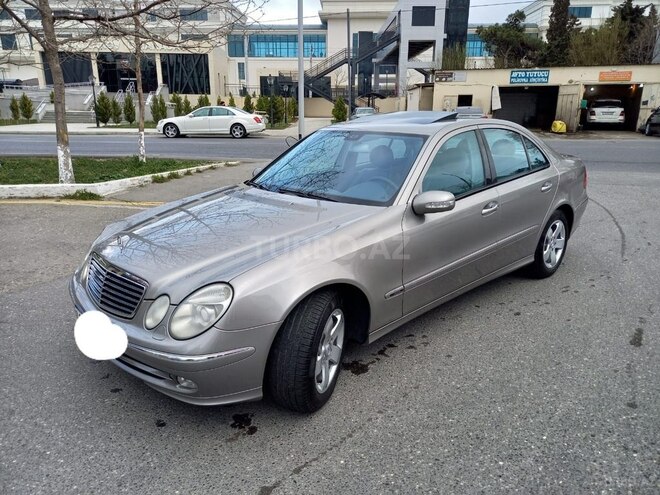 Mercedes E 240 2004, 216,000 km - 2.4 л - Bakı