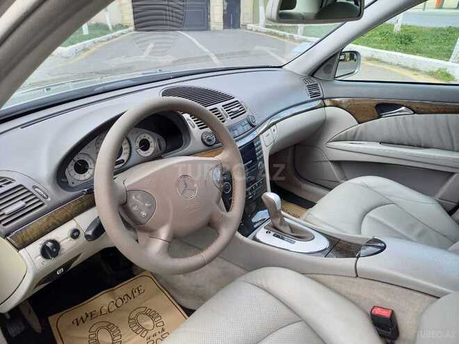 Mercedes E 240 2004, 216,000 km - 2.4 л - Bakı