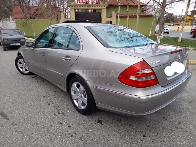 Mercedes E 240 2004, 216,000 km - 2.4 л - Bakı