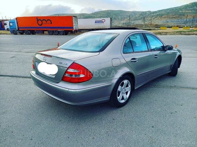 Mercedes E 240 2004, 216,000 km - 2.4 л - Bakı