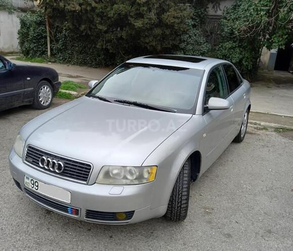 Audi A4 2003, 250,000 km - 1.8 l - Bakı