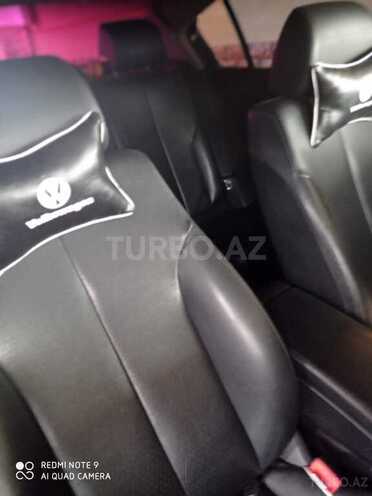 Volkswagen Passat 2005, 315,445 km - 2.0 l - Salyan