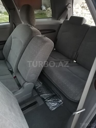 Mitsubishi Grandis 2003, 195,130 km - 2.4 l - Bakı